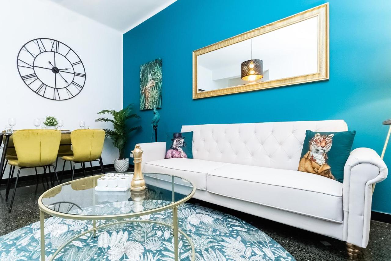 Ferienwohnung Immobirent - "Acquario" Luxury In Pieno Centro Genua Exterior foto