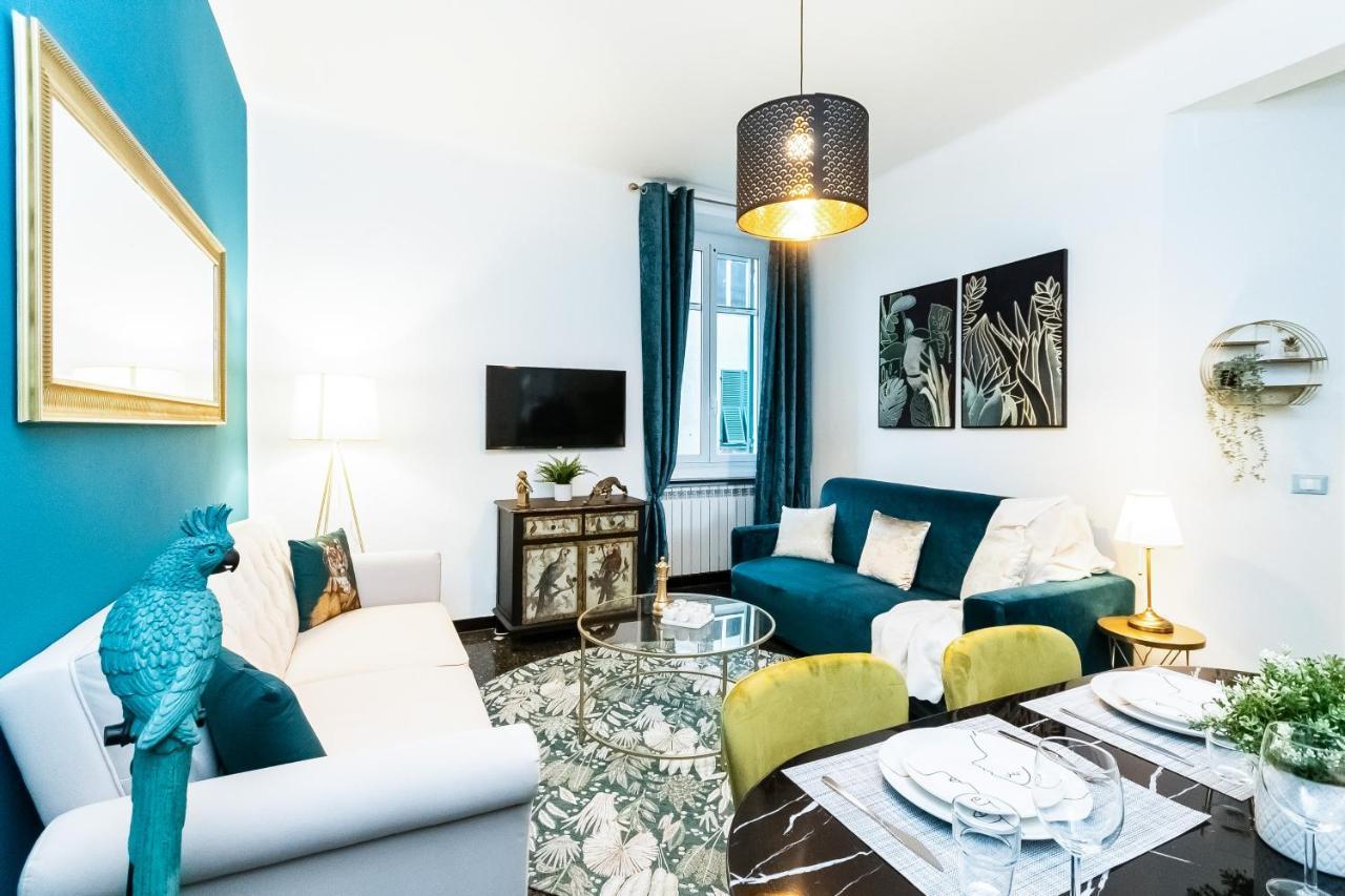 Ferienwohnung Immobirent - "Acquario" Luxury In Pieno Centro Genua Exterior foto